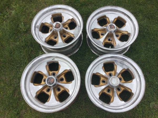 4 Vintage 14” Keystone Mags 1