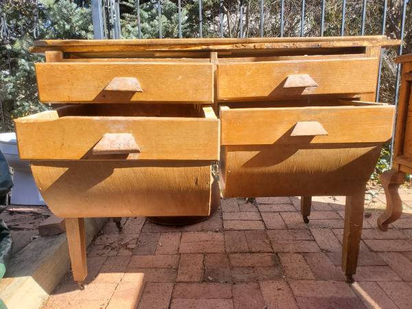 ANTIQUE FARMHOUSE BAKERS TABLE 1