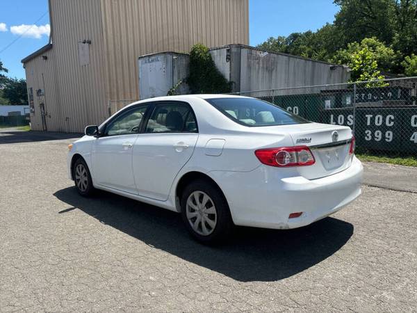 (SIN COMISIÓN DLR) Toyota Corolla LE 2011 (Financiamos) - $5,700 (CARMEL NY LLAME AL 203 231 1817)63436936610945123
