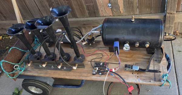 Train Horn setup 1