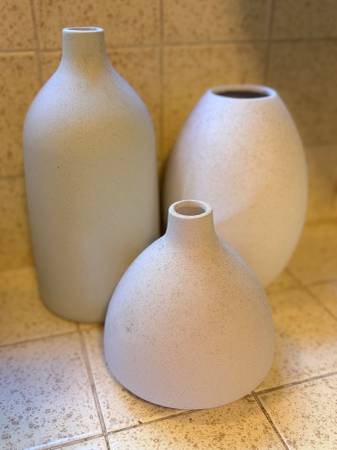 MISC Decor items - FREE 1