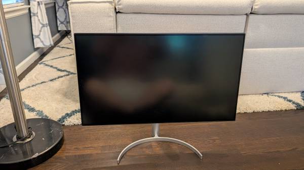 LG 4Kモニター UltraFine Display 32UL950-W Amazon.co.jp: LG モニター ディスプレイ 32UL950-W 31.5インチ