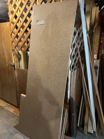 Kitchen countertop Aztec quartz 1