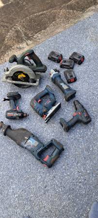 Bosh 18 volt 6 tools set 1