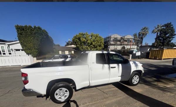 2019 Toyota TUNDRA SR5 4 - Photo 2