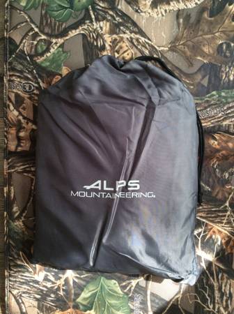 NEW - Alps Mountaineering Tasmanian 2 Footprint in Drawstring Bag 1