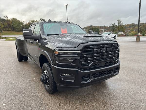 2025 RAM 3500 Limited - Photo 7