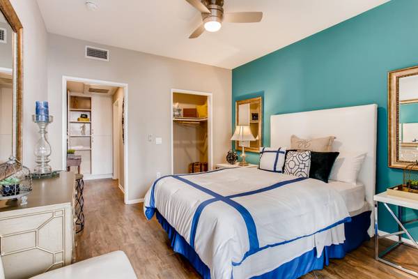 $2,855 / 1br - 753ft2 - Perfect 1-Bed! 🏃 Hurry In! W/ PATIO Parking Inc. & In Unit W/D M103 (La Jolla)64037220466179121