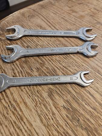 3-MERCEDES BENZ WRENCHES 11,13, 13,17,19,19 PRE-OWNED 1