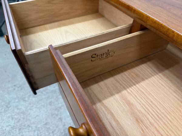 Wooden 11 Drawer Dresser