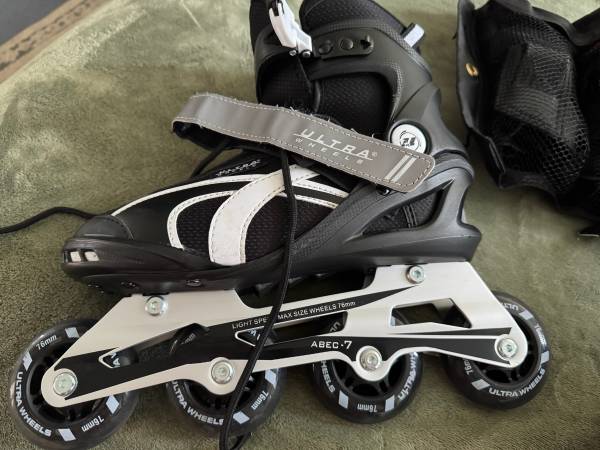 Rollerblade Bundle - Size 6 - Used Twice! 1