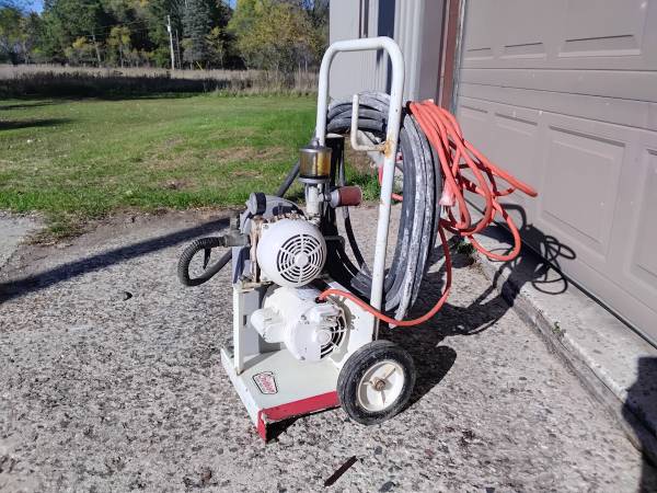 Drywall Texture Sprayer - Goldblatt Texture Sprayer 1
