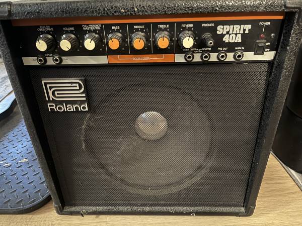 Roland Amp 1