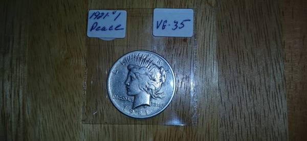Silver 1921 Peace Dollar (2) peices (Discount available) 1