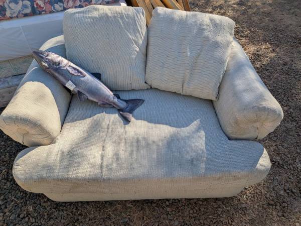 Three section couch 1