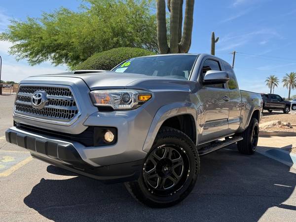 2016 Toyota Tacoma TRD Sport - Photo 3