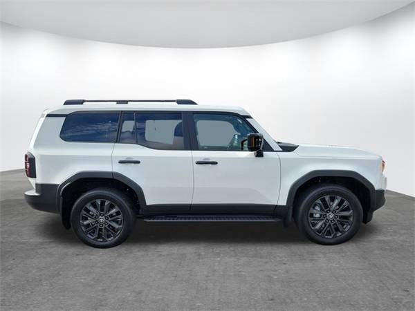 2025 Toyota Land Cruiser - $69.995 (Birmingham. Alabama)63622070936321122
