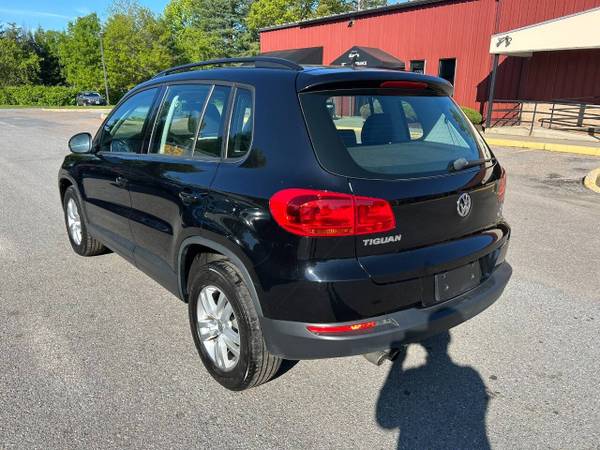 2016 VOLKSWAGEN TIGUAN S 4MOTION - $9,995 (South Burlington vt)63622593928707122