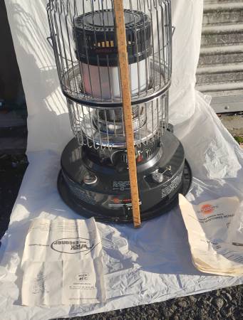 Used Toyostove DC-100 kerosene heater made in japan — $400 in Morgantown