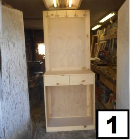 ENTRYWAY WARDROBE 1