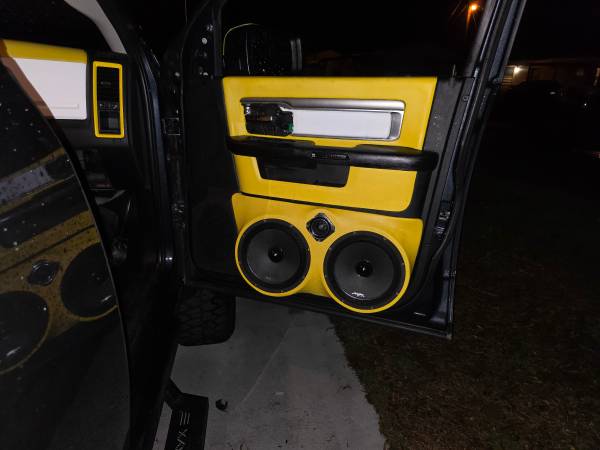 Custom Speaker pods 1