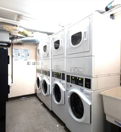 $2,700 / 1br - 793ft2 - Coolidge Corner –-Heat & Hot Water Included - Available Now (Brookline)64213548443649121