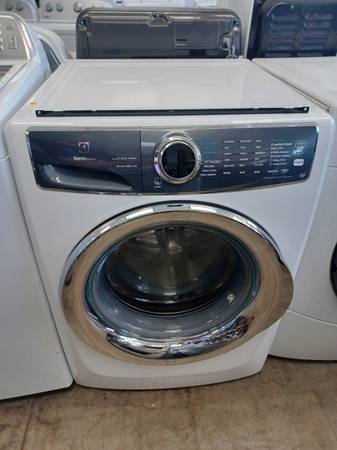 Electrolux White Front Load Washer 1