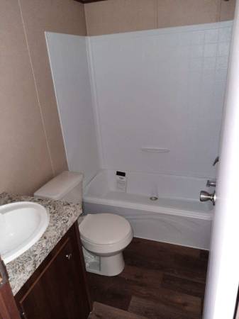 $975 / 2br - Easley Mobile Home For Rent (Easley)63661238811139124