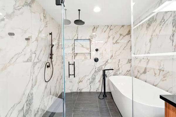 Licensed Contractor (REMODELING)(ADUs)(NEW CONSTRUCTION) 1