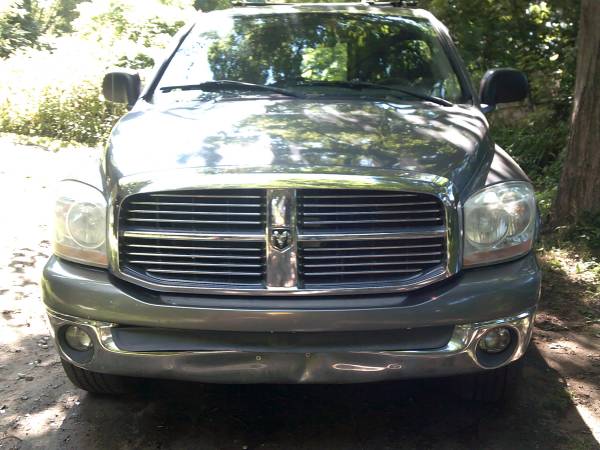 2006 DODGE RAM 1500 - $6,50063441376605315122