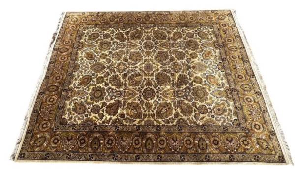 Hand Knotted Oushak Wool Rug 8’ x 10’ Mint Condition 1