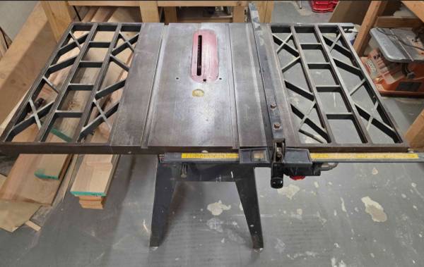 Table saw 1