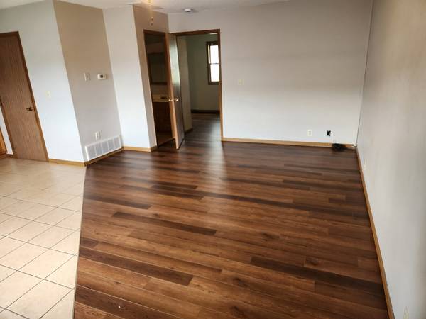 $625 / 1br - 750ft2 - 405 4th St - 1 Bed, 1 Bathroom Apartment (Delhi, Iowa)63679423828355122