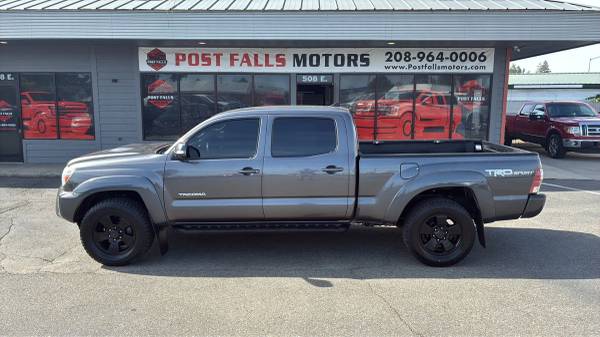 POST FALLS MOTORS. COM 2015 Toyota Tacoma Double Cab Pickup 4D 6 ft208 1