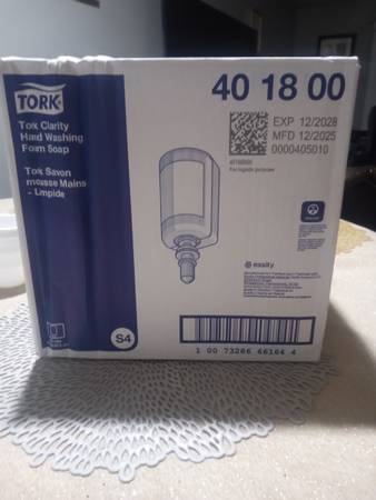 Tork, clarity... hand washing foam soap 1