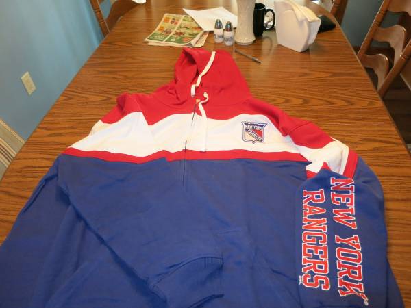 new NY RANGERS Fan Hoodie size 4x or 6x 1