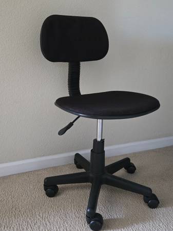 Task Dorm Chair Black 1
