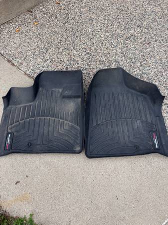 WeatherTech 444211/441411 Front driver/passenger 1