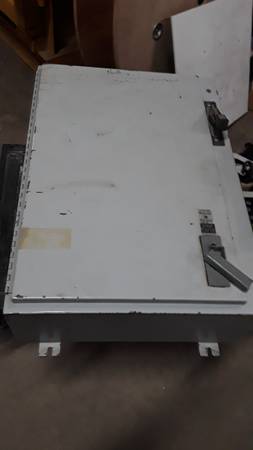 Electrical flange disconnect enclosure 1