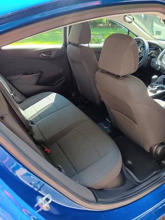 Chevy Cruze LT - $12,000 (Gloucester)63621733566595123