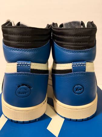Jordan 1 Retro x Fragment Design x Travis Scott High Blue  display picture 1