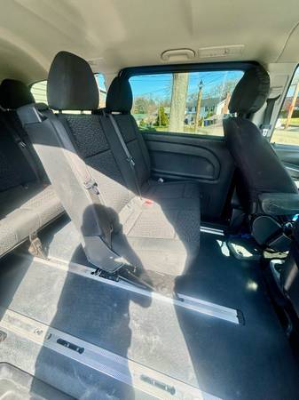 Need a ride to and from the Airport, or anywhere else ? 6 passenger 2023 van (Salem)64141786034177124