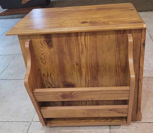Solid Pine End Table with Built-In Magazine Rack 1