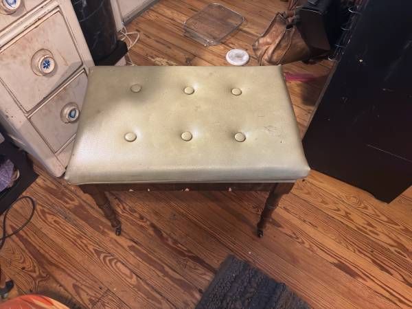 Bench 1