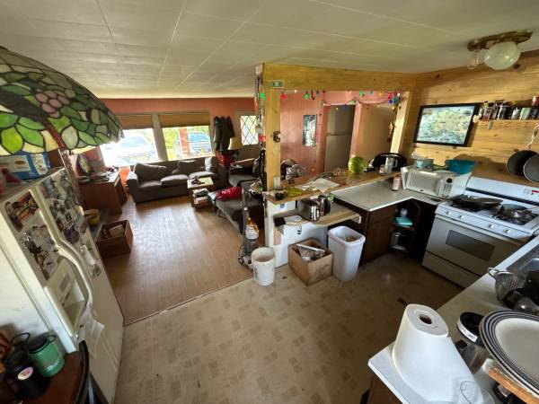 $800 / 5br - Room for rent in South Anchorage (Anchorage)64004784817539123