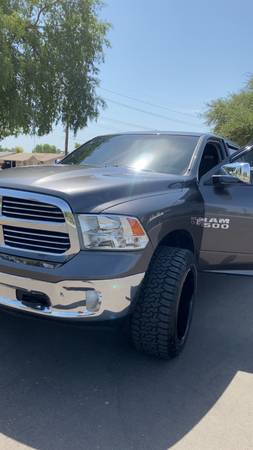 2015 Dodge Ram Big Horn 1