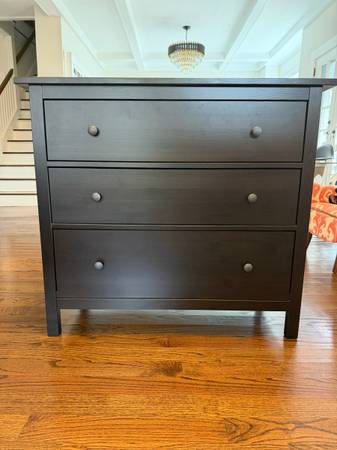 IKEA HEMNES 3-Drawer Dresser, Black-Brown, Solid Wood - furniture - by owner - sale