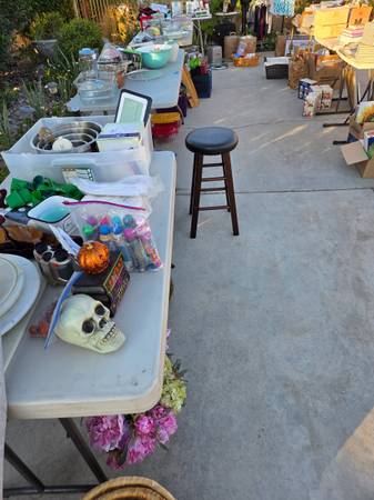 Yard sale photo