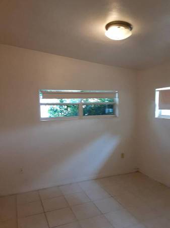 $1,300 / 1br - 650ft2 - 1BR APARTMENT MONTH TO MONTH PET FRIENDLY (SATELLITE BEACH)63823722171267121