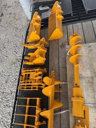8 Mini Excavator Attachments with 30mm pins -  will split up if needed 1